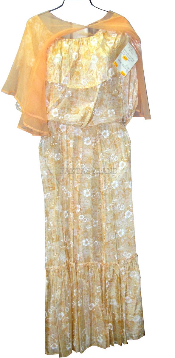 1970s Lady Garden Party Dress Size MD - LG, Peach